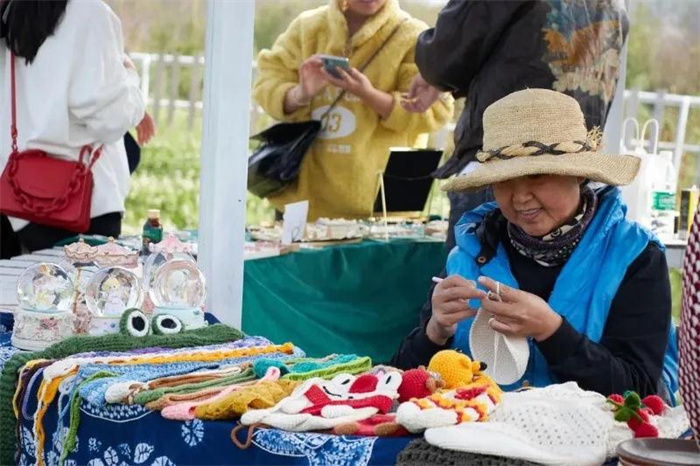 大理旅行：洱海邊，稻田里的集市；“文藝小青年們“”不一樣的